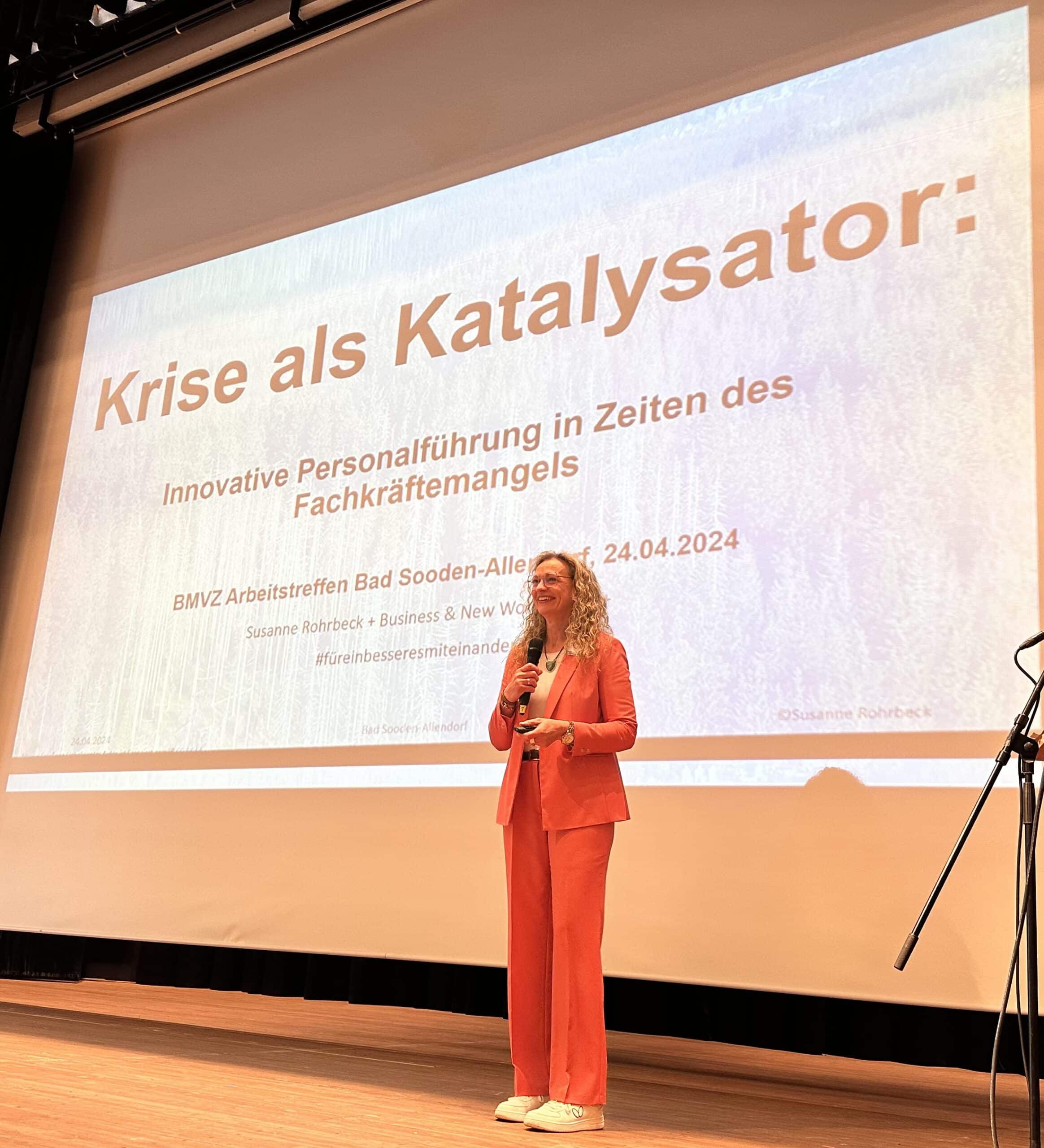 Susanne Rohrbeck bei ihrer Keynote „Krise als Katalysator“ beim BMVZ-Arbeitstreffen 2024